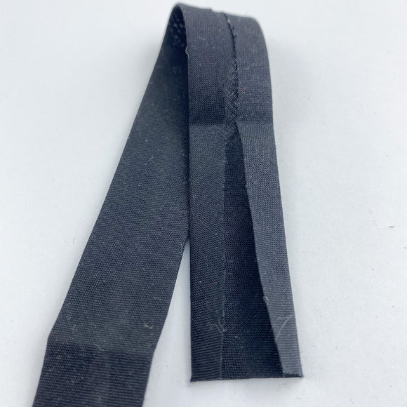 2.5meter Pre-folded Bias Binding 18mm wide Black
